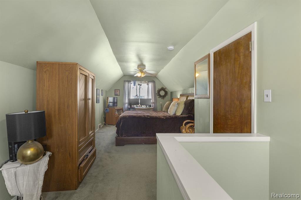 430 N Edgeworth Avenue