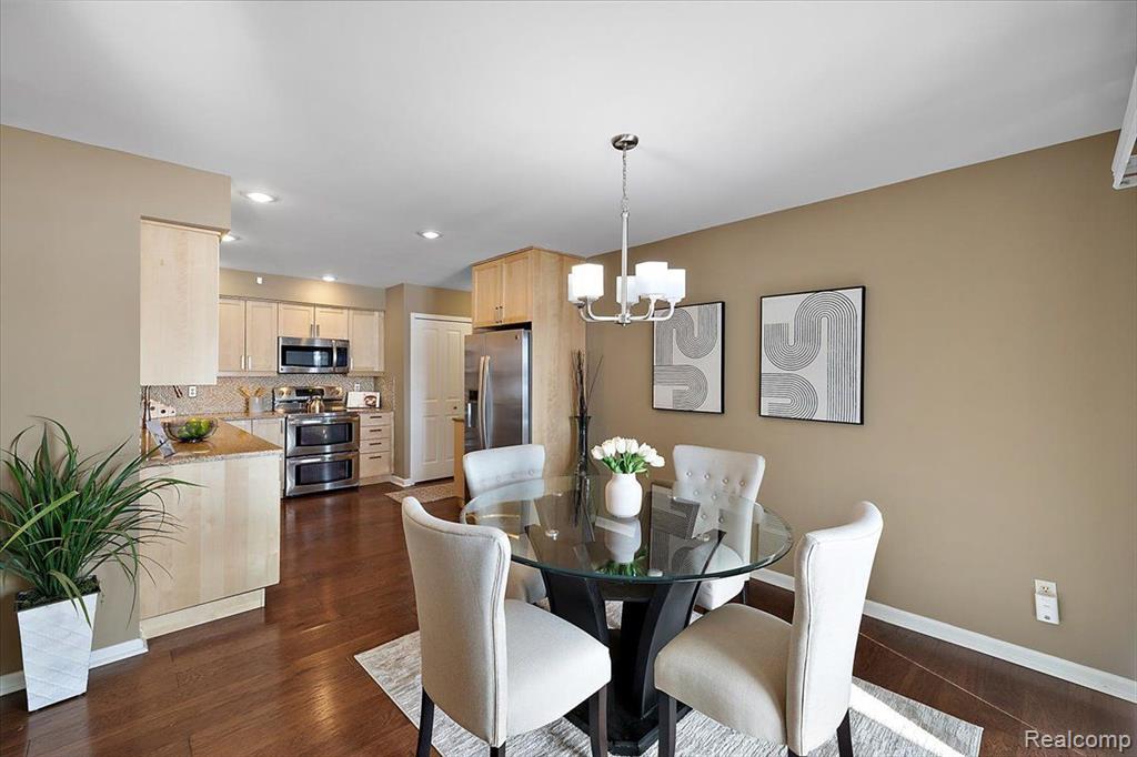 37430 N Laurel Park Drive