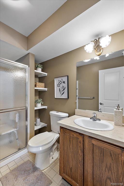 37430 N Laurel Park Drive