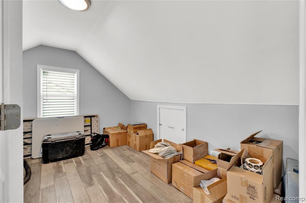 23804 Kathleen Avenue