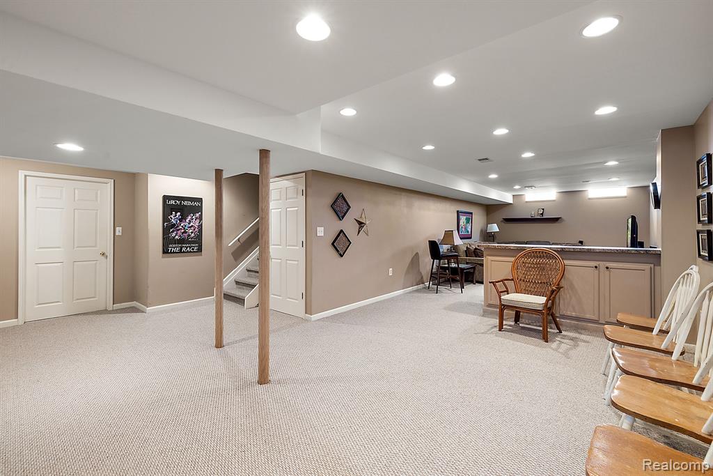 39074 Horton Drive