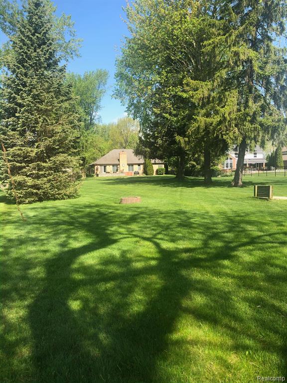 2272 Belle River Road