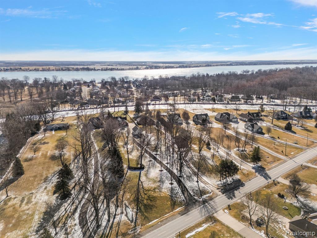 2272 Belle River Road