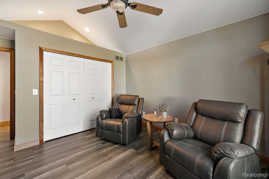 2272 Belle River Road