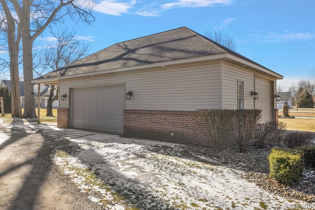 2272 Belle River Road