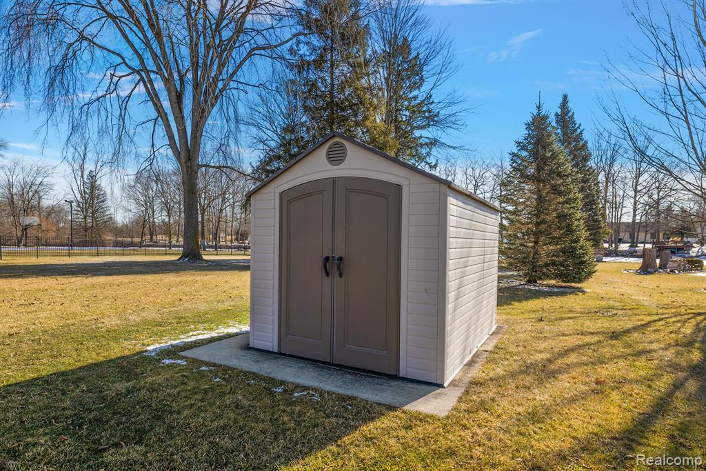 2272 Belle River Road