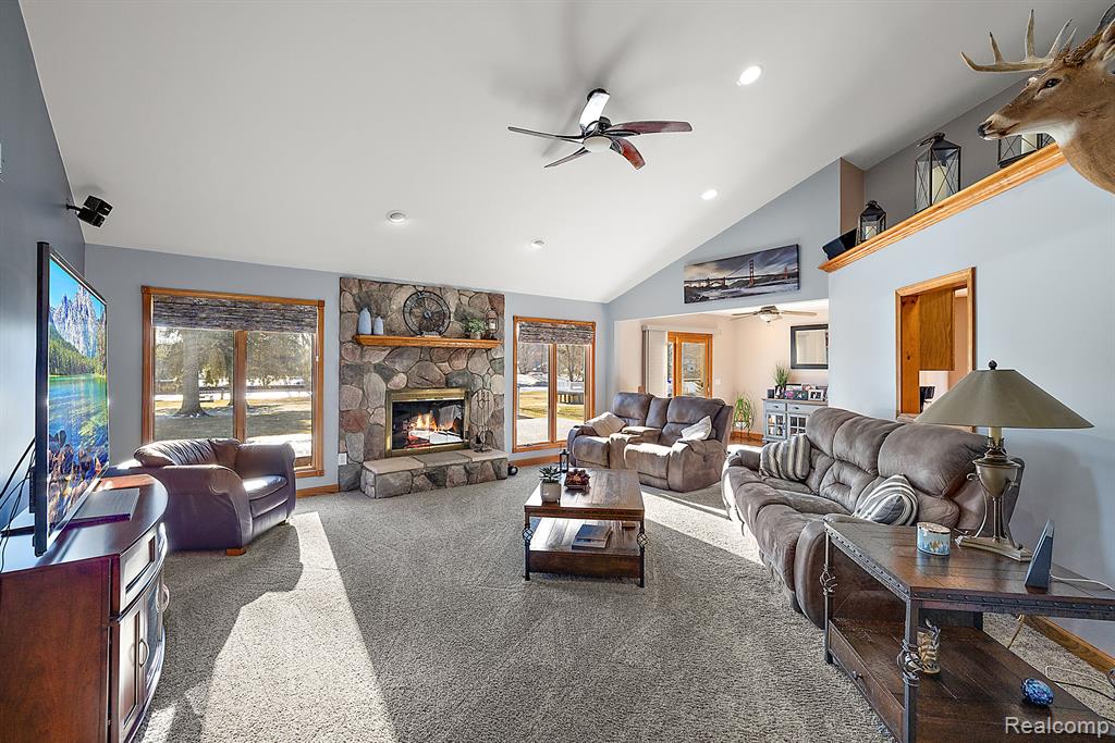 2272 Belle River Road