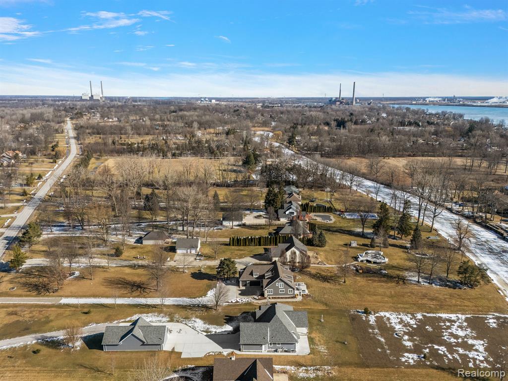 2272 Belle River Road