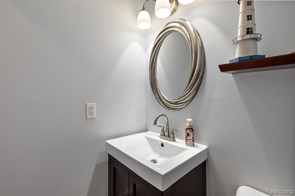 2272 Belle River Road