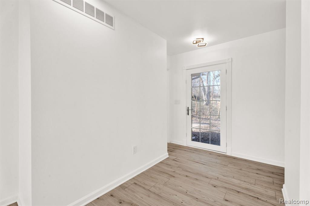 780 Bow Lane