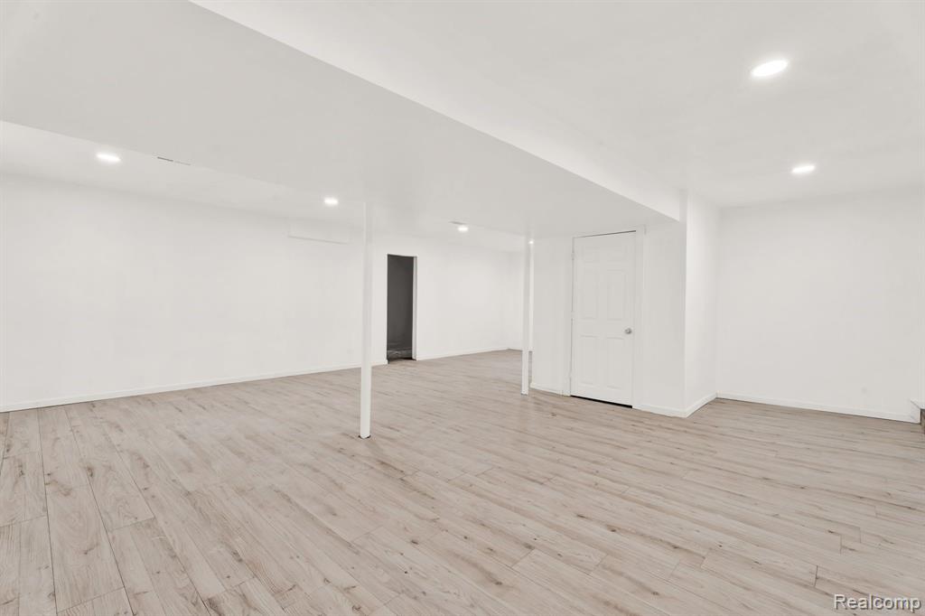 780 Bow Lane