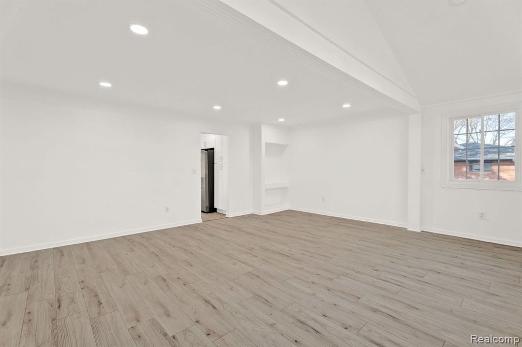 780 Bow Lane