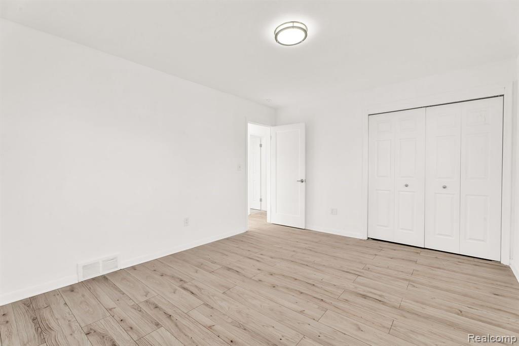 780 Bow Lane