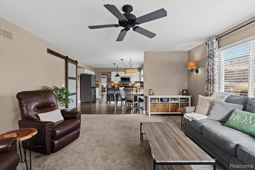 2688 Ivy Hill Drive