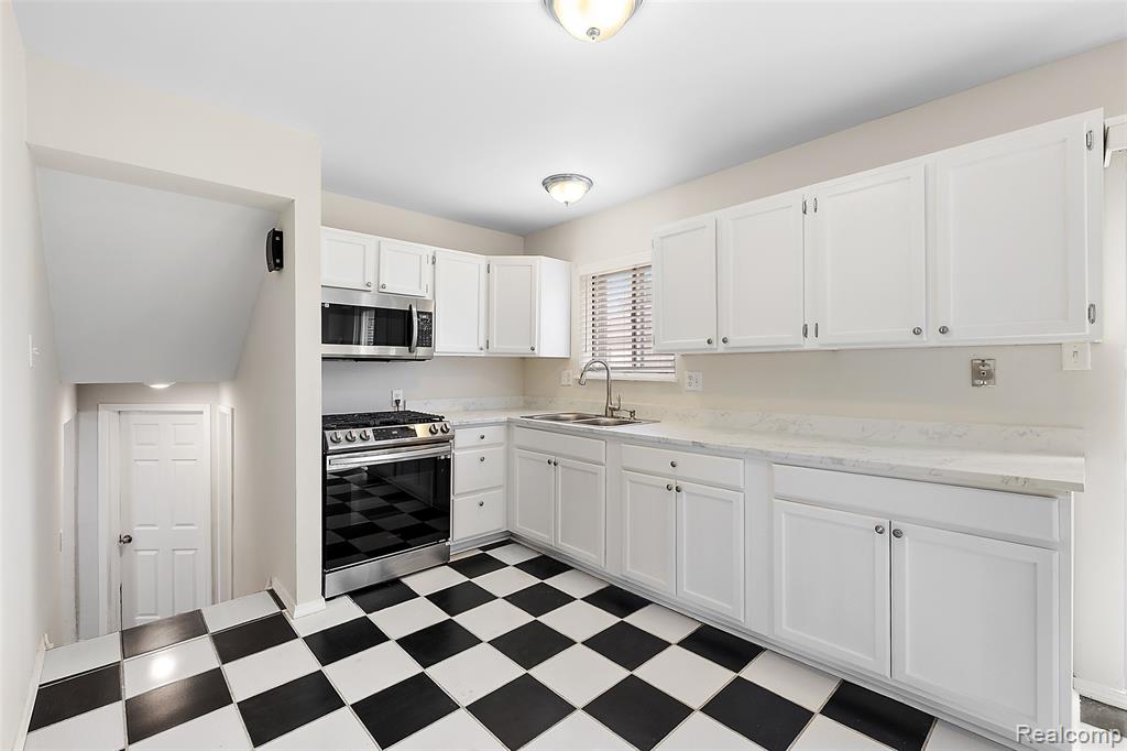 2794 Pall Mall Drive