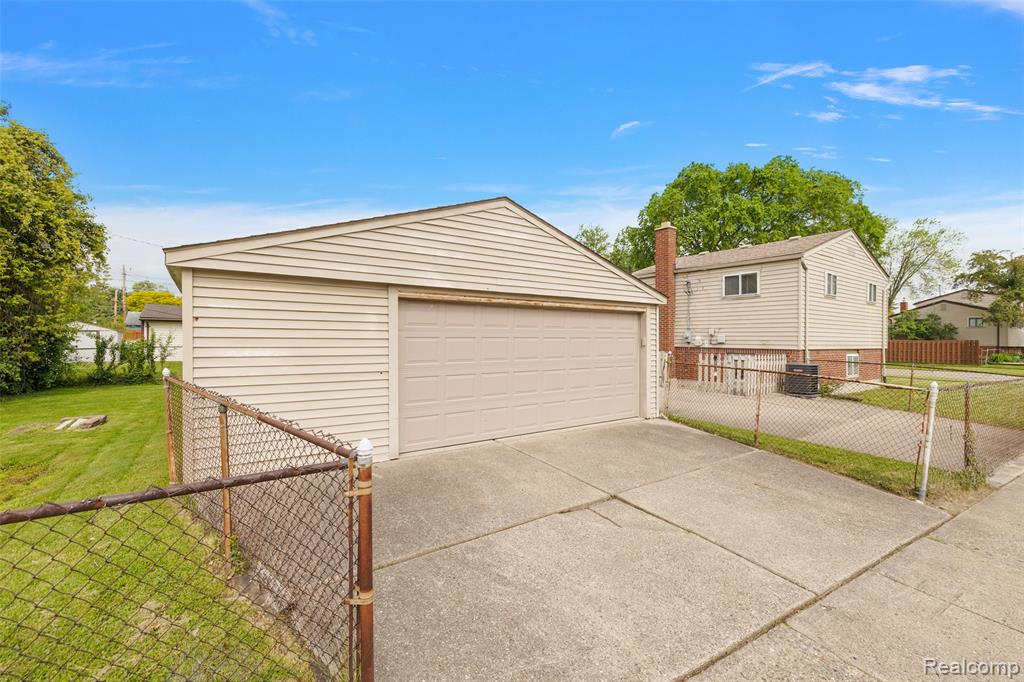 2794 Pall Mall Drive