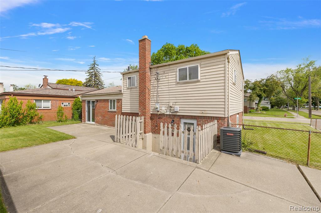 2794 Pall Mall Drive