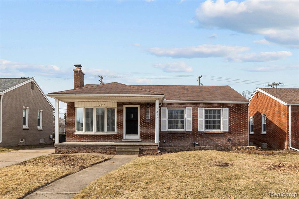 4253 Cooper Avenue