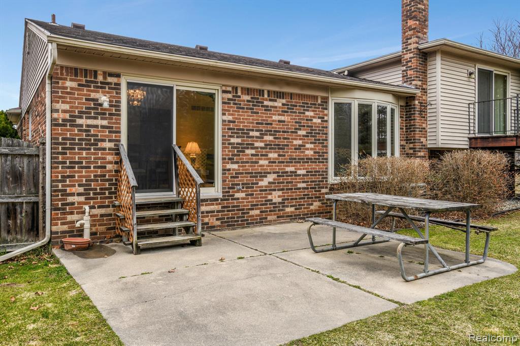 38982 Sutton Drive