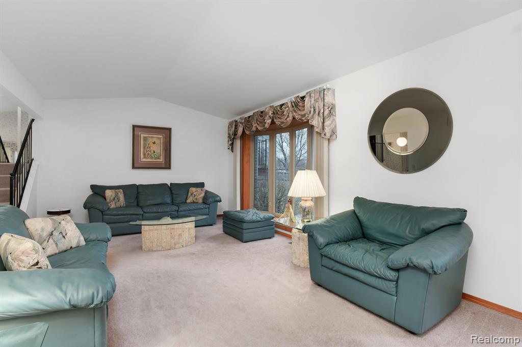 38982 Sutton Drive
