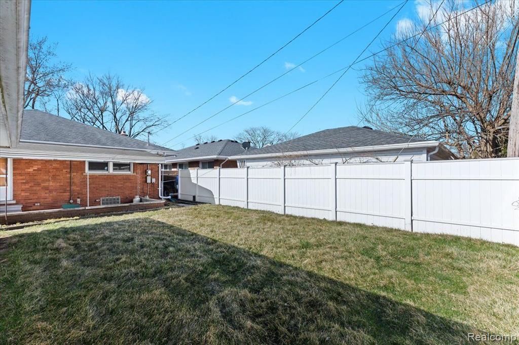 20455 Van Antwerp Street