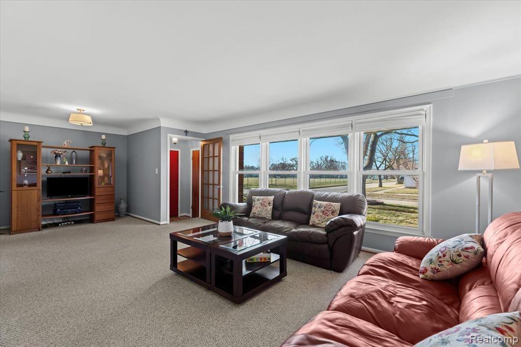 20455 Van Antwerp Street