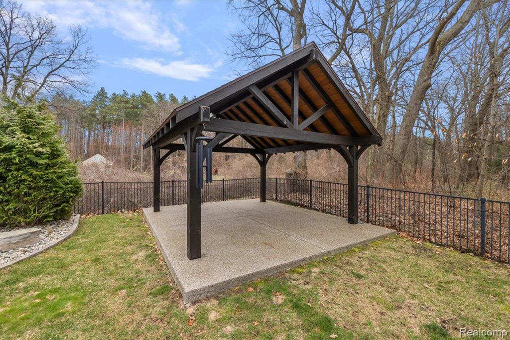 7828 Brookpines Drive