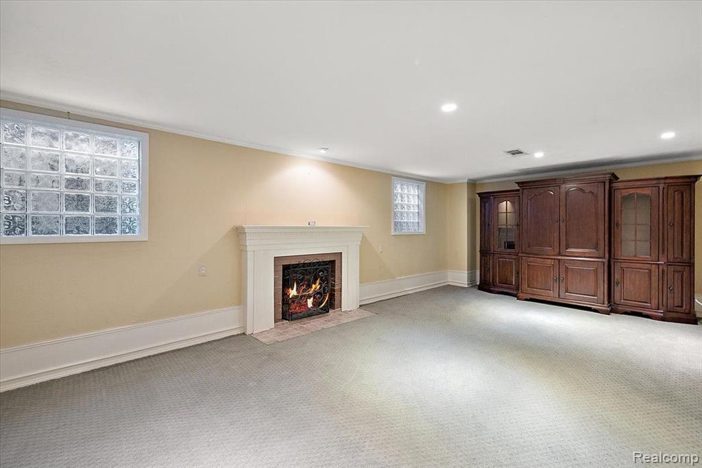 215 Chewton Road