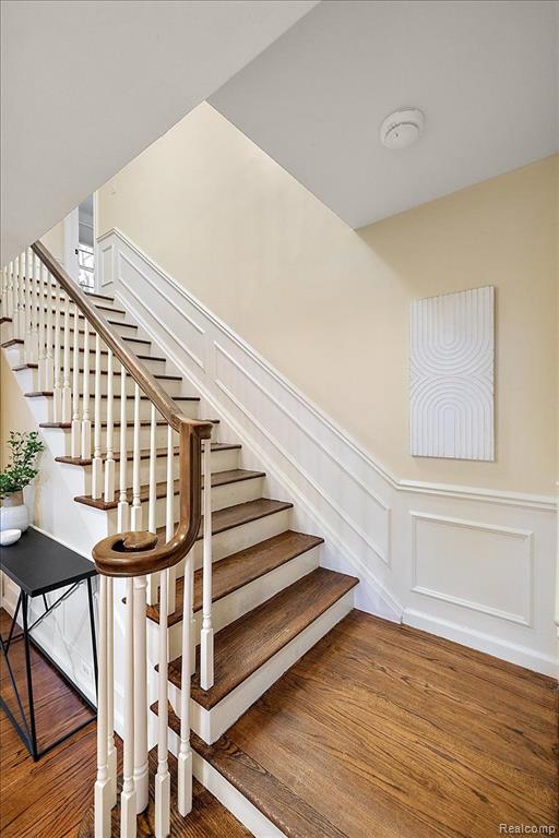 215 Chewton Road