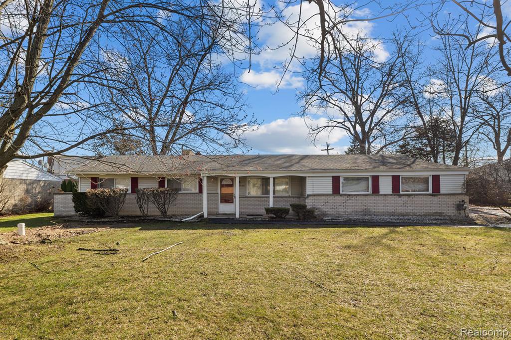 28960 Lorikay Street