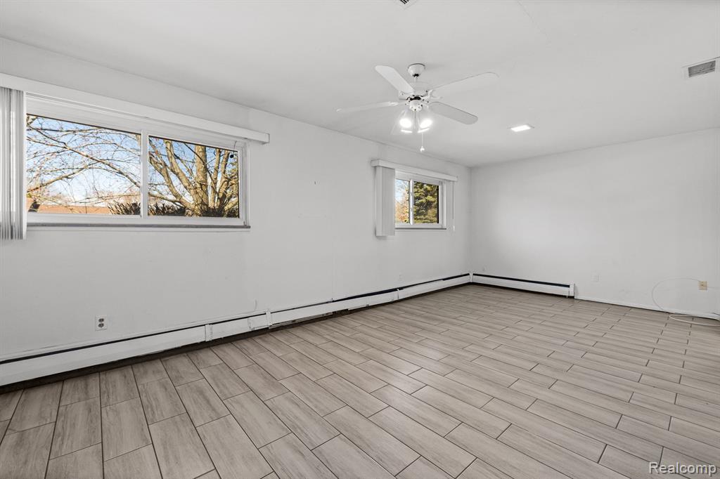 28960 Lorikay Street