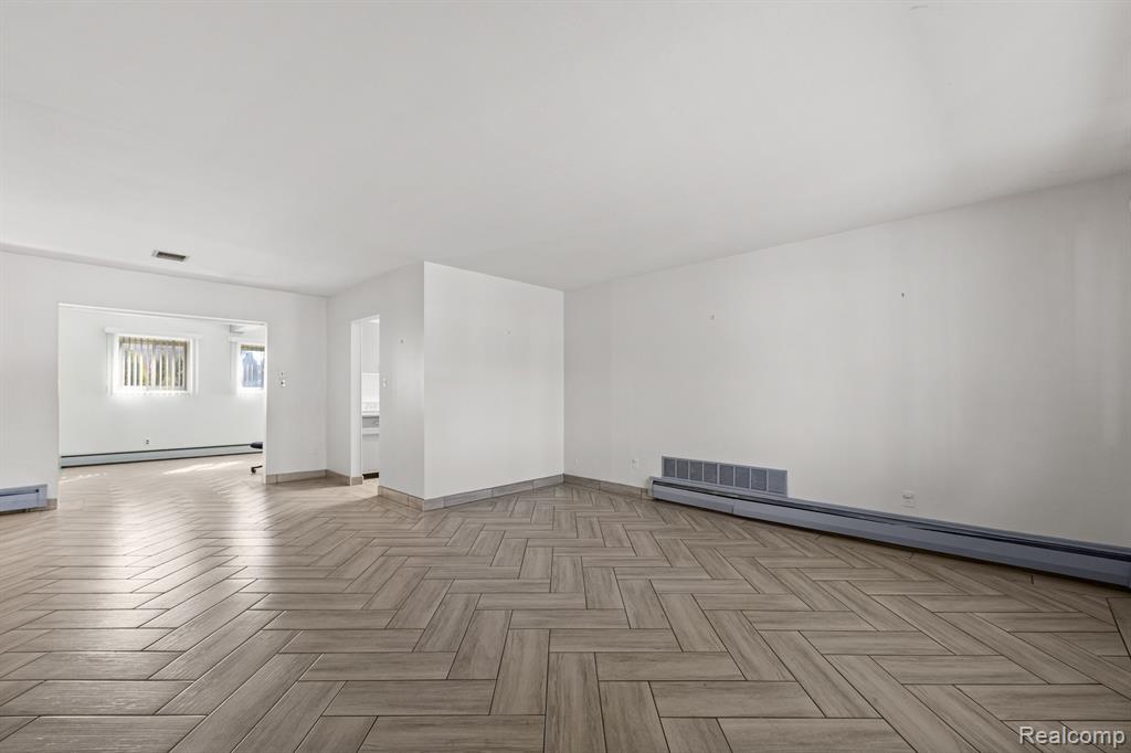 28960 Lorikay Street