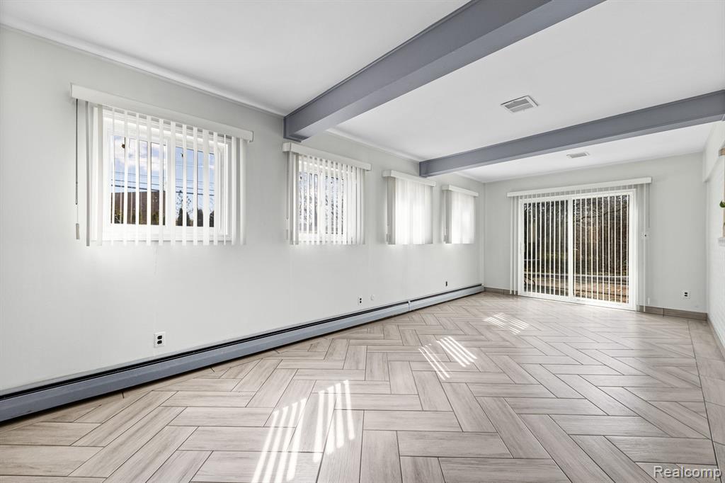 28960 Lorikay Street