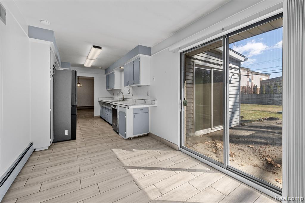 28960 Lorikay Street