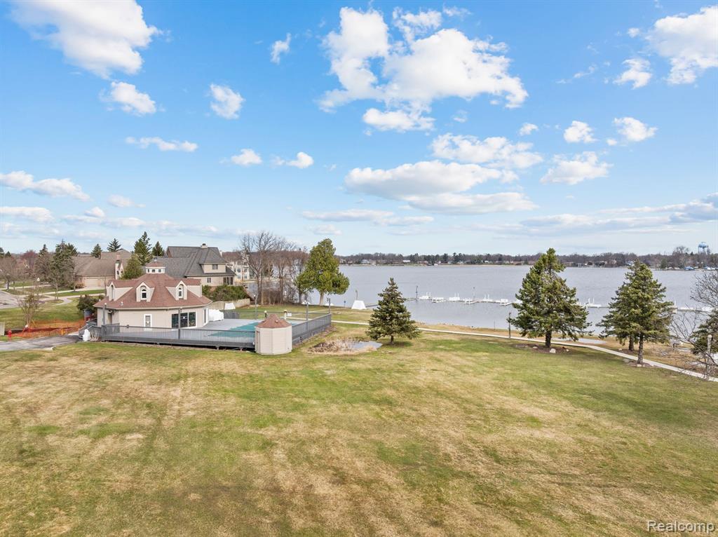 3422 Adams Shore Drive # B