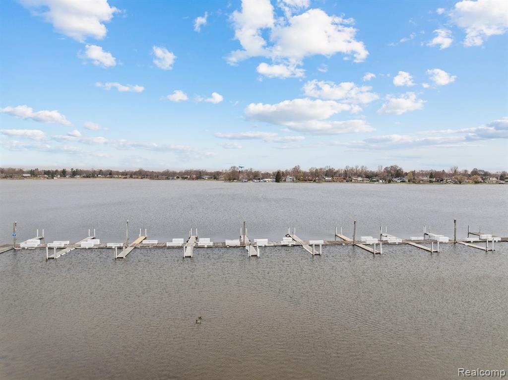 3422 Adams Shore Drive # B