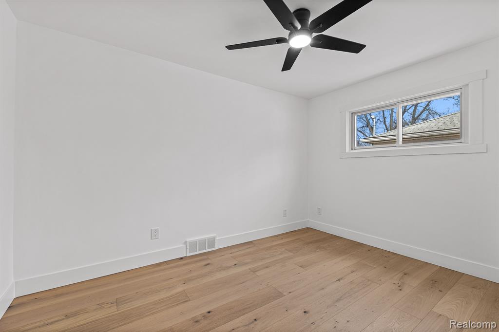 2607 Ferncliff Avenue