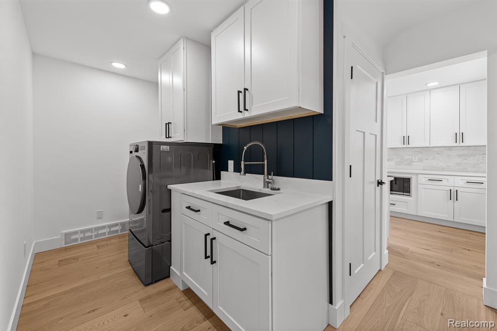 2607 Ferncliff Avenue