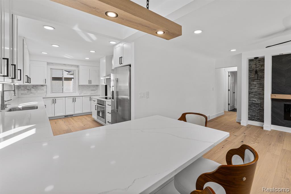 2607 Ferncliff Avenue