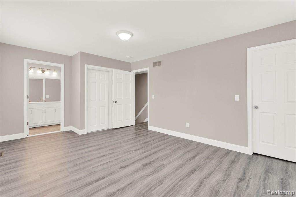223 Oak Ridge Drive