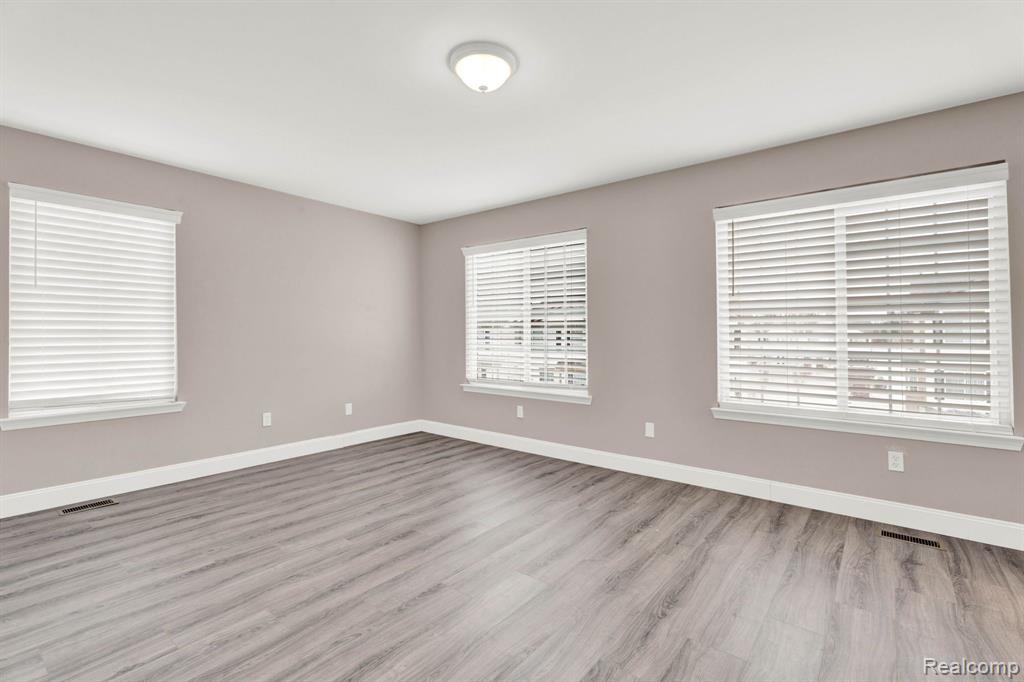 223 Oak Ridge Drive