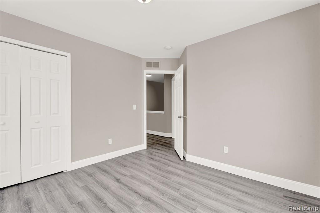 223 Oak Ridge Drive