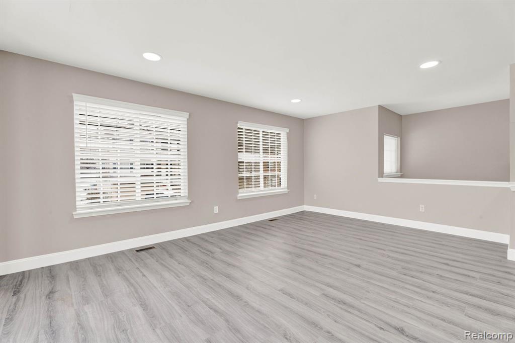 223 Oak Ridge Drive