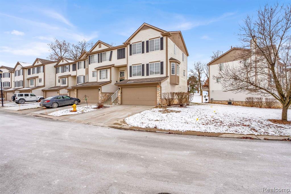 223 Oak Ridge Drive