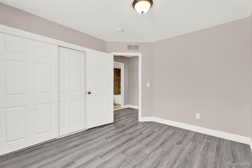 223 Oak Ridge Drive