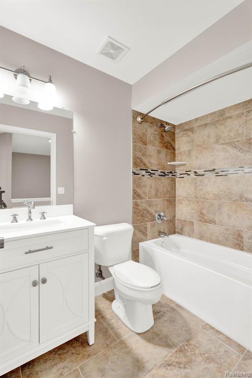 223 Oak Ridge Drive