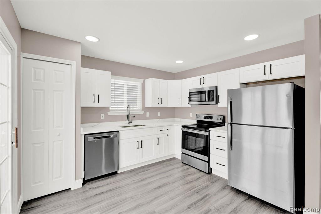 223 Oak Ridge Drive