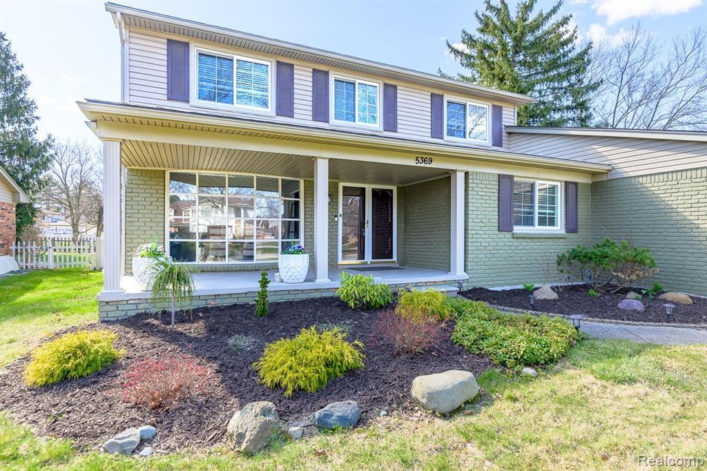 5369 Greendale Drive