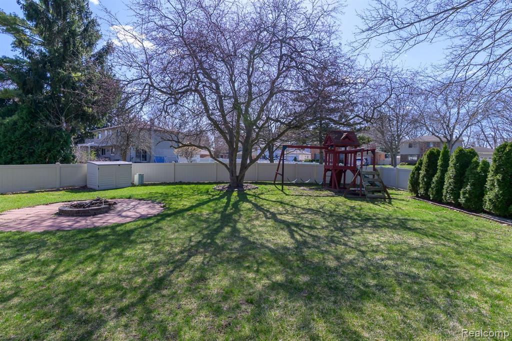 5369 Greendale Drive