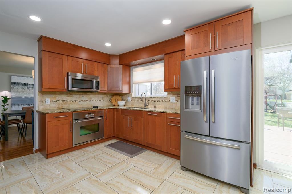 5369 Greendale Drive